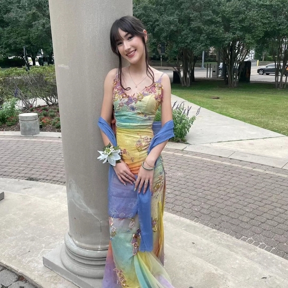 Live shows tag Wednesday  and Thursdays 7pm central - Picture 16 of 16